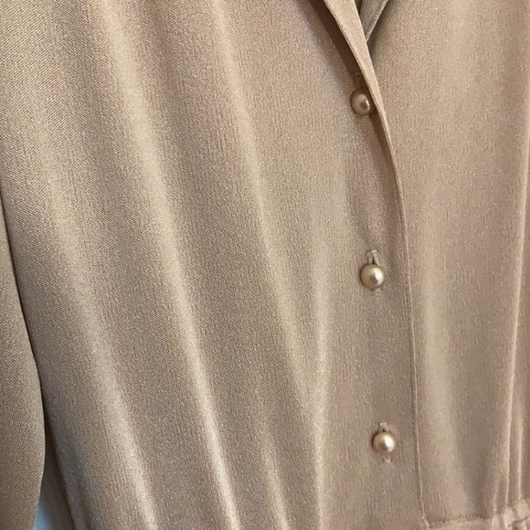 Tan mid long sleeve dress size 10 - Picture 2 of 2